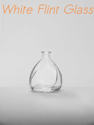 comprare Bourbon XO intorno alla bottiglia di vetro di forma online manufacture