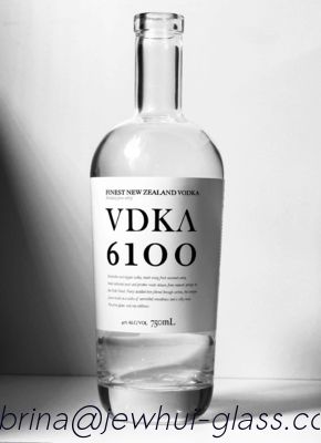 comprare 750ml VDKA 6100 VODKA GLASS BOTTLE, SUPER FLINT, PAPER LABEL DECORTION, New Zealand Vokda fabbricazione online