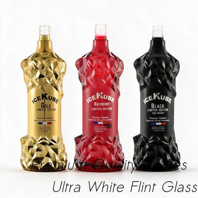 comprare Bottiglia di vetro glassata parziale 900g della vodka di Kube del ghiaccio con la chiusura di Guala fabbricazione online