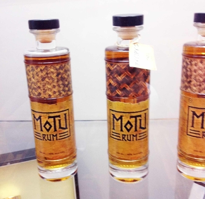 comprare Bottiglia di vetro 800g del rum premio di Motu con sughero sintetico superiore di legno online manufacture