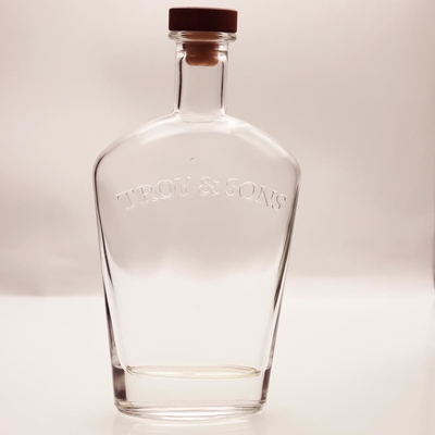 comprare Whiskey 1000g Flint Glass di Troy Sons Luxury Spirits Bottle della bionda online manufacture