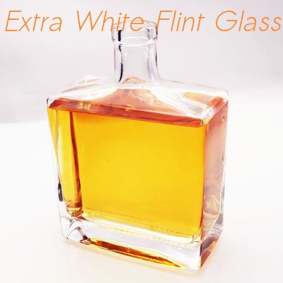comprare Foro Dia Rectangular della bottiglia di vetro 700ml 21.5mm del whiskey del silice 1200g online manufacture