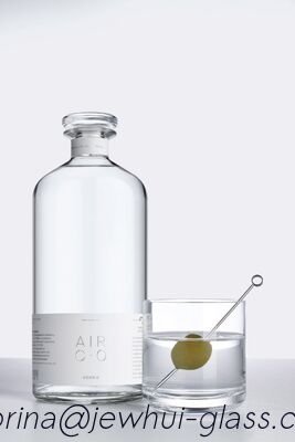 Buon prezzo Bottiglia di Vetro Vodka Classica in linea