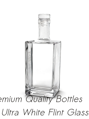 Buon prezzo Il piatto Cork Neck Qbic 375 ml di liquore di vetro imbottiglia 700ml cubico in linea